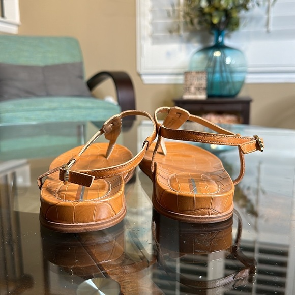 New‎ Sam Edelman Naomi Sandals in a Cognac brown color (saddle) Size 8 - Picture 5 of 10